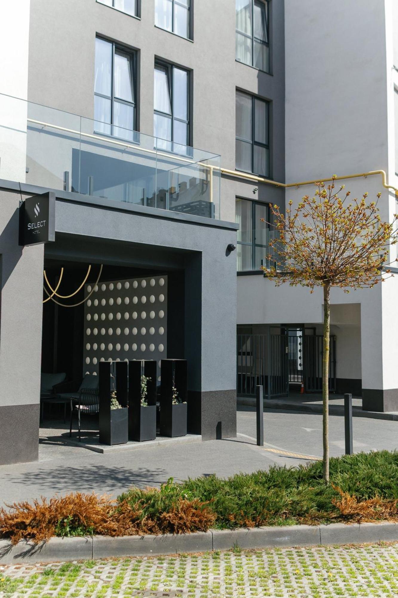Select Hotel Lemberg Exterior foto